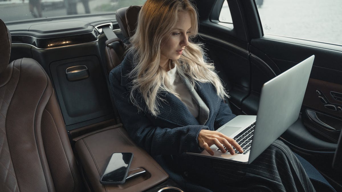 Work-Life-Balance: Dating als Nebenverdienst neben dem Studium